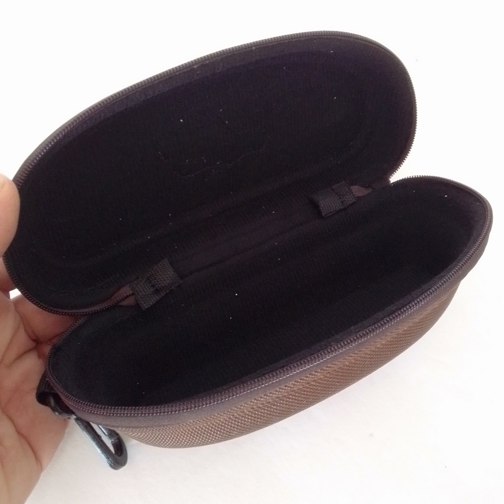 Maui Jim brown sunglasses case - Picture 5 of 8